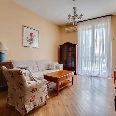 Appartement Chinik Finik Place Off Relax 2 *